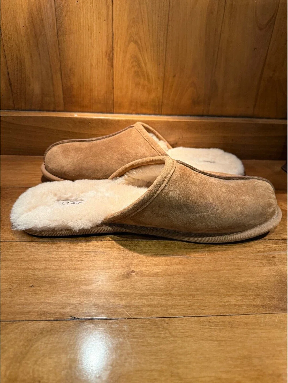New UGG Men's Classic Suede Shearling Slippers Chestnut Men's Size 14
